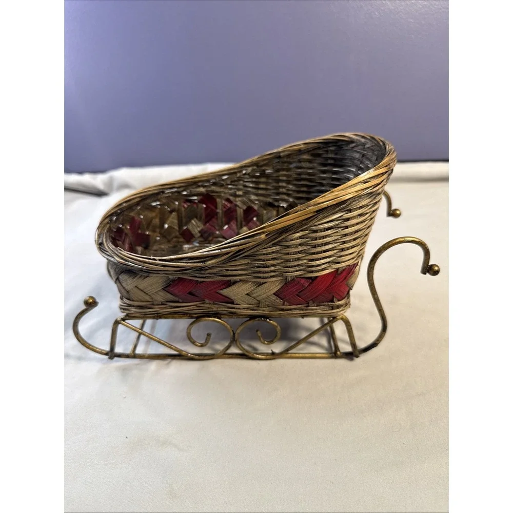 Vintage Christmas Wicker Sleigh Basket with Gold-Tone Metal Runners